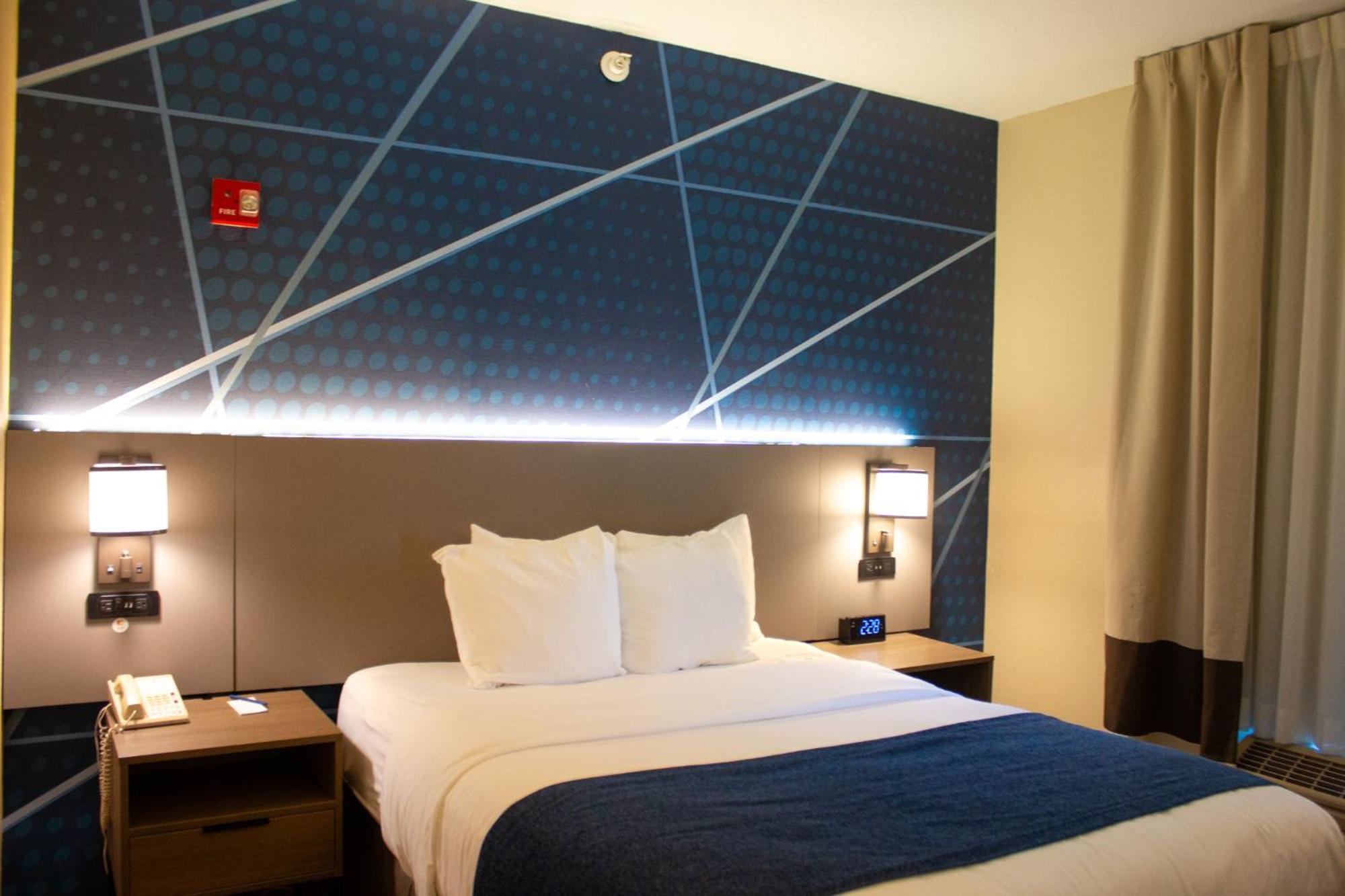 Comfort Inn & Suites Geneva- West Chicago Екстериор снимка