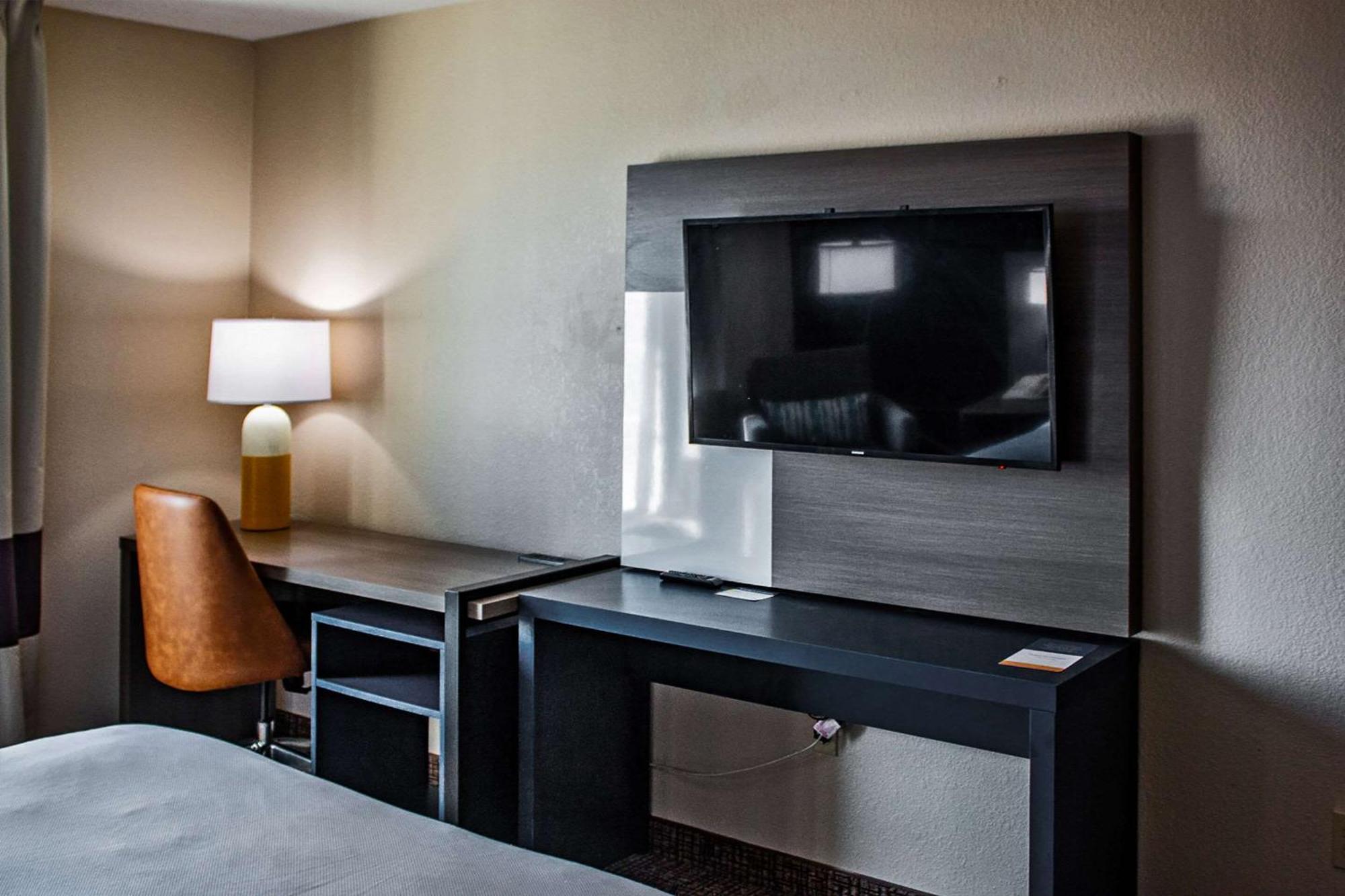 Comfort Inn & Suites Geneva- West Chicago Екстериор снимка