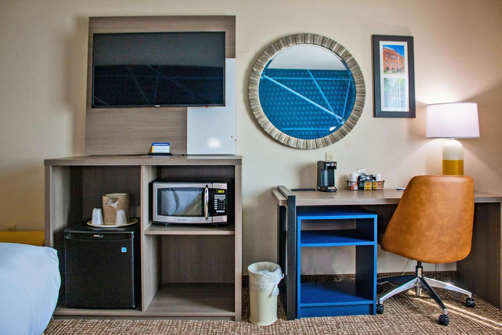 Comfort Inn & Suites Geneva- West Chicago Екстериор снимка