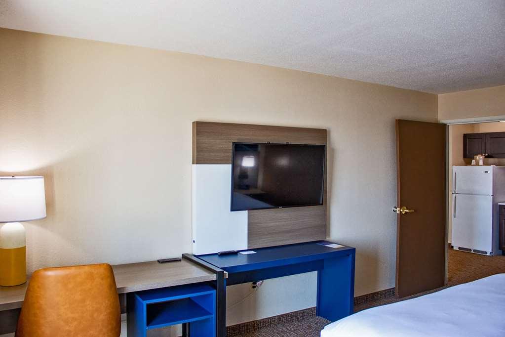 Comfort Inn & Suites Geneva- West Chicago Стая снимка